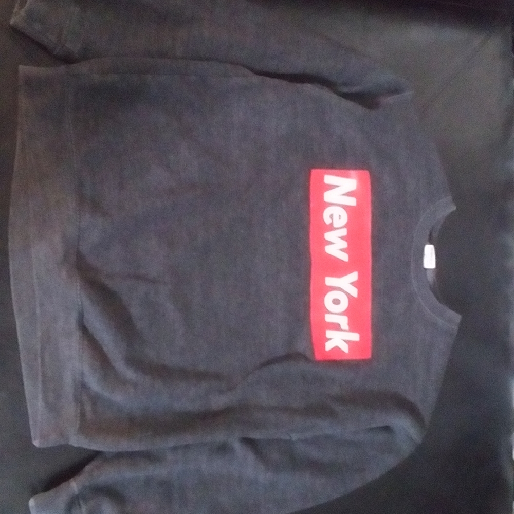 New York style sweatshirt
